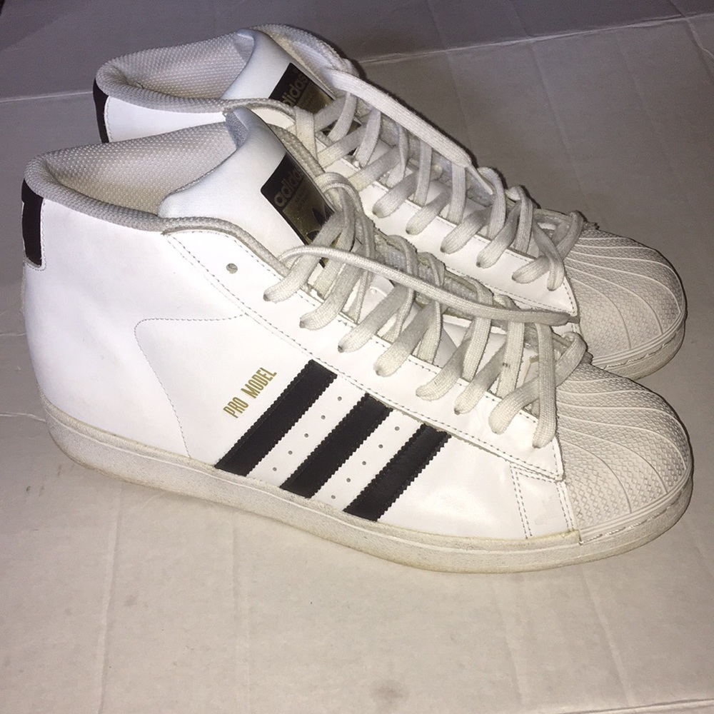 Size 12 - Picture 4 of 7